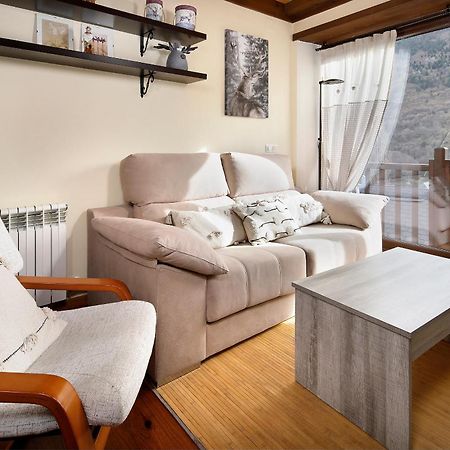 Apartamento La Santeta De Aran Vielha Luaran gambar