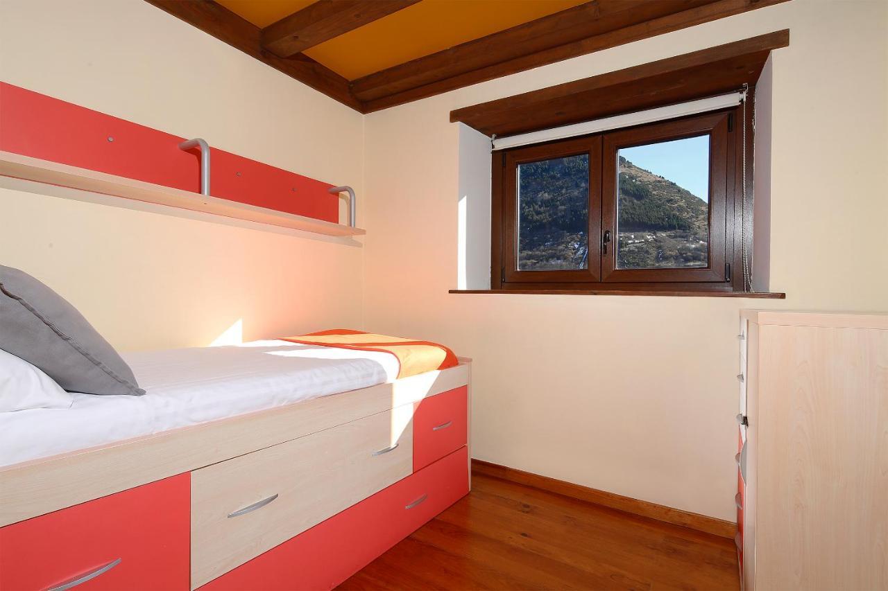 Apartamento La Santeta De Aran Vielha Luaran gambar